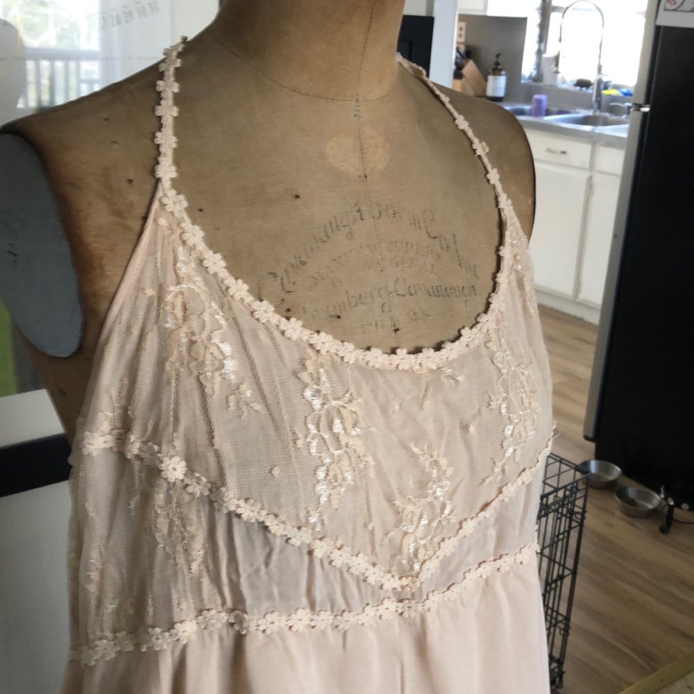 Dress - Picture 4 of 4